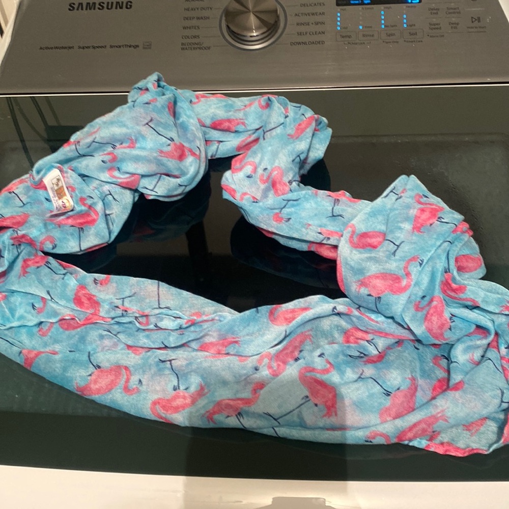 India boutique Infinity scarf teal and pink flamingos. Brand new never worn.